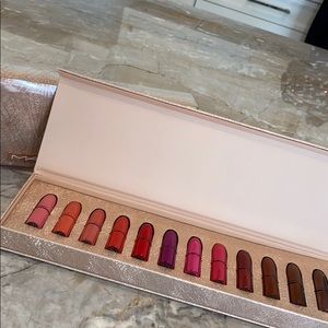 MAC Snow Ball Mini Lipstick Kit 👄